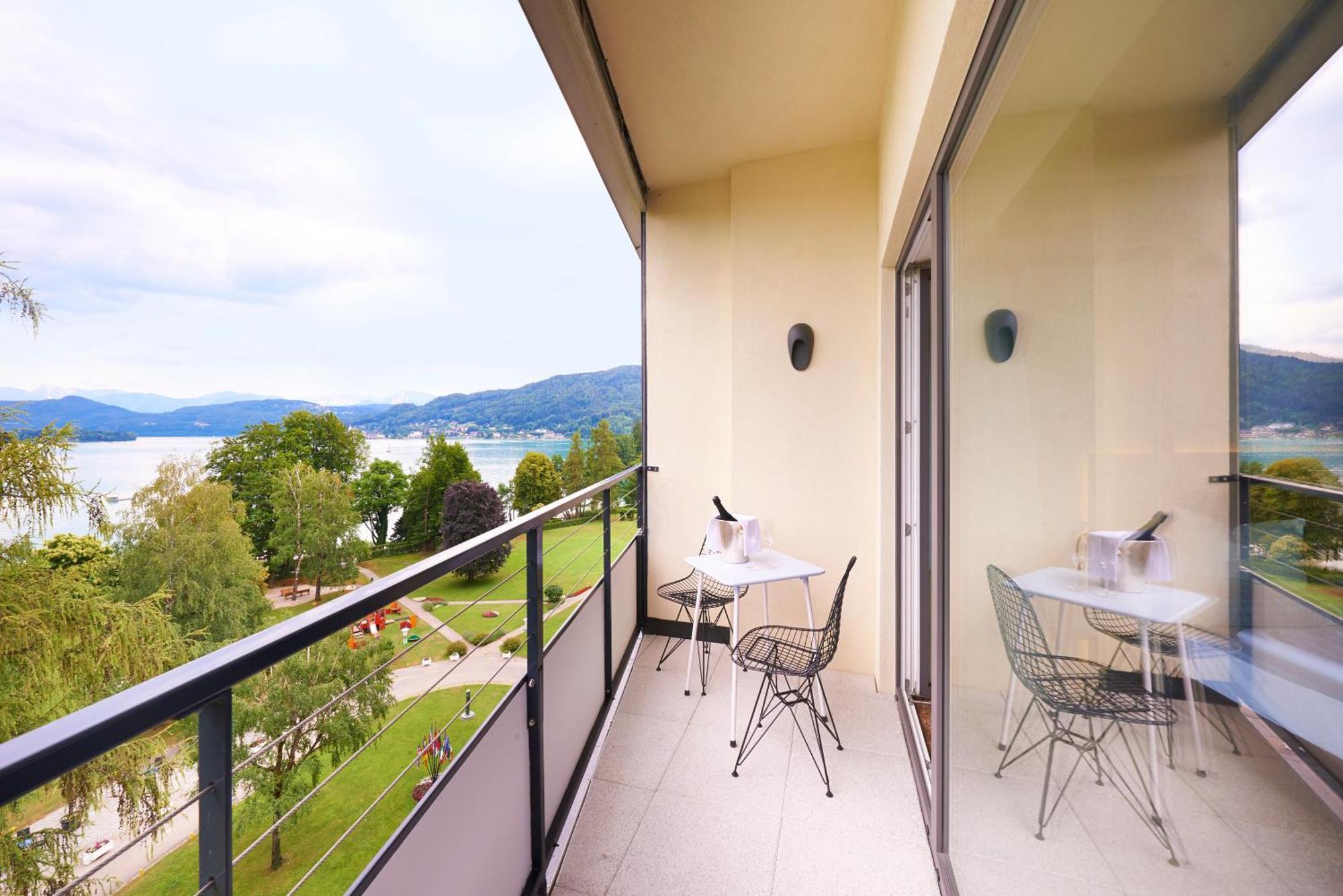 Parkhotel Poertschach - Das Hotelresort Mit Insellage Am Woerthersee Pörtschach am Wörthersee Eksteriør billede